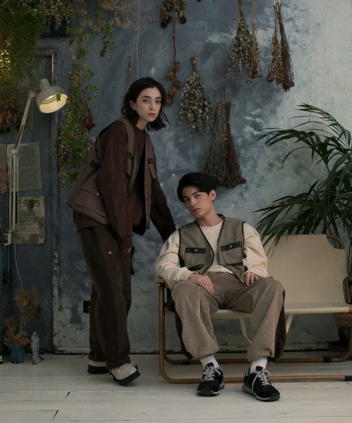 S'more（スモア）の「6POCKETS COTTON 100% VEST（ベスト・メンズ・ホワイト/ブラウン/ベージュ・SMALL/X-LARGE/MEDIUM/LARGE）」の11枚目の写真
