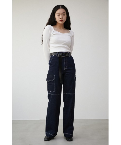 AZUL by moussy（アズールバイマウジー）の「IRREGULAR NECK LAYERED TOPS/イレギュラーネックレイヤードトップス（Tシャツ/カットソー・レディース・オフホワイト/ブラック/ライム・SMALL/MEDIUM）」の6枚目の写真