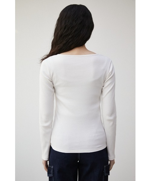 AZUL by moussy（アズールバイマウジー）の「IRREGULAR NECK LAYERED TOPS/イレギュラーネックレイヤードトップス（Tシャツ/カットソー・レディース・オフホワイト/ブラック/ライム・SMALL/MEDIUM）」の9枚目の写真