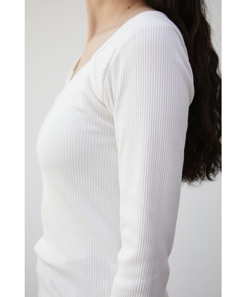 AZUL by moussy（アズールバイマウジー）の「IRREGULAR NECK LAYERED TOPS/イレギュラーネックレイヤードトップス（Tシャツ/カットソー・レディース・オフホワイト/ブラック/ライム・SMALL/MEDIUM）」の11枚目の写真