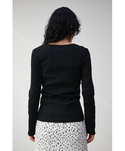AZUL by moussy（アズールバイマウジー）の「IRREGULAR NECK LAYERED TOPS/イレギュラーネックレイヤードトップス（Tシャツ/カットソー・レディース・オフホワイト/ブラック/ライム・SMALL/MEDIUM）」の18枚目の写真
