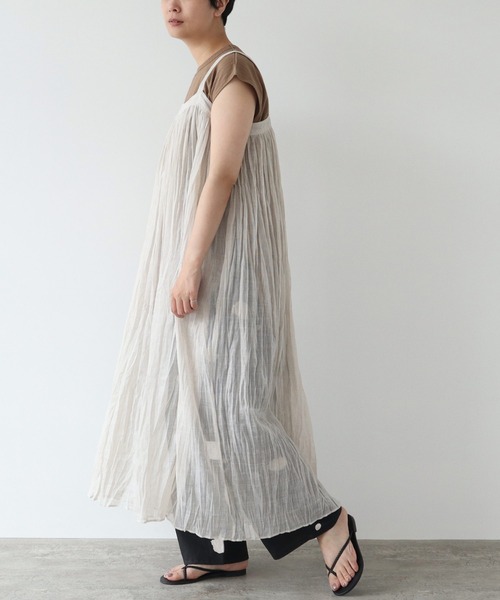 yuni カールマイヤープリーツワンピース yuni（ユニ ）の「カールマイヤー プリーツワンピース