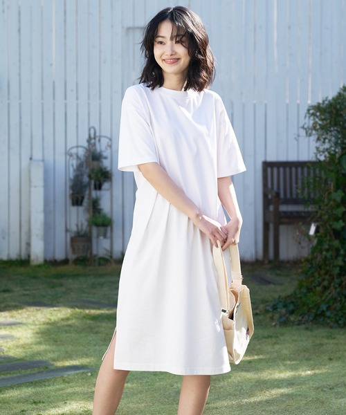 JEANS MATE(ジーンズメイト)の「汗染みの目立ちにくいTシャツ ZEROSTAIN ゼロステイン 撥水性 UVカット Tシャツワンピース(ワンピース・レディース・ダークベージュ/ダークブルー/ホワイト/ピンク系その他/ブラック/グレー・MEDIUM/LARGE)」の19枚目の写真