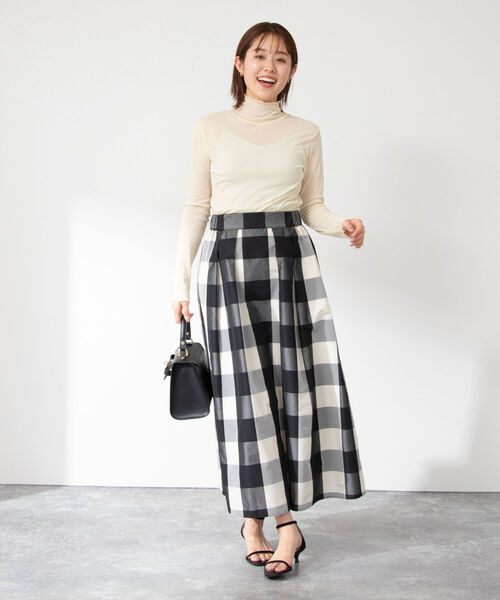 NOLLEY’S（ノーリーズ）の「シアーハイネックプルオーバーカットソー（Tシャツ/カットソー・レディース・グリーン/オフホワイト/イエロー・38）」の11枚目の写真