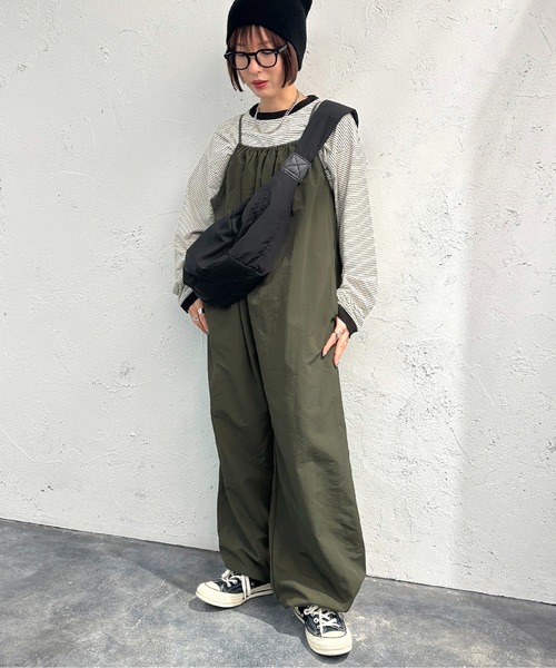 apres jour mignon（アプレジュールミニョン）の「ナイロンサロペット【ZOZOTOWN限定アイテム】（サロペット/オーバーオール・レディース・カーキ/ブラック・SMALL/MEDIUM/X-LARGE）」の15枚目の写真