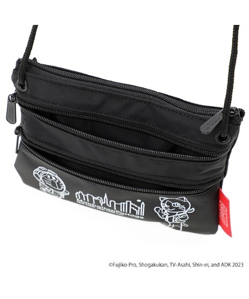 Manhattan Portage(マンハッタンポーテージ)の「Triple Zipper Pouch Doraemon The Movie 2023(クラッチバッグ・メンズ・ブラック・FREE)」の4枚目の写真
