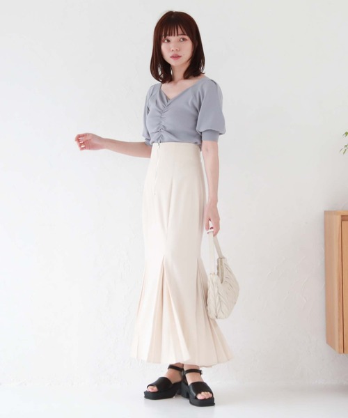 archives（アルシーヴ）の「フロントギャザー半袖ニット（ニット/セーター・レディース・アイボリー/ラベンダー/ブルー/ブラック・MEDIUM）」の16枚目の写真