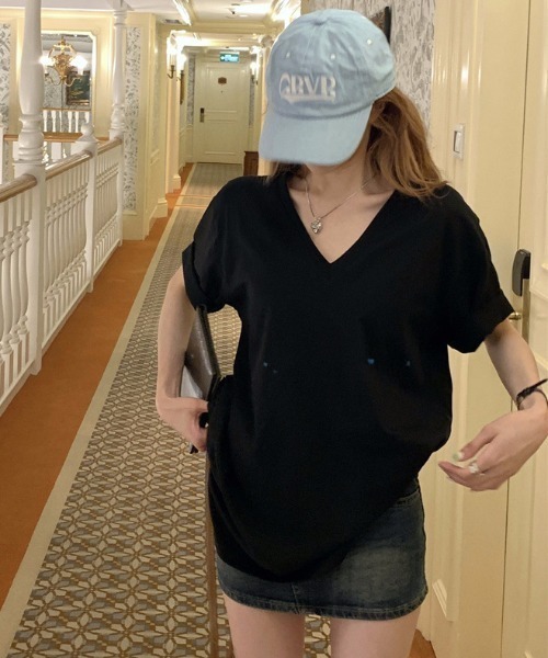 Mela(メラ)の「SIMPLE LOOSE T-SHIRT(Tシャツ/カットソー・レディース・グレー/ブラック/ホワイト・FREE)」の6枚目の写真