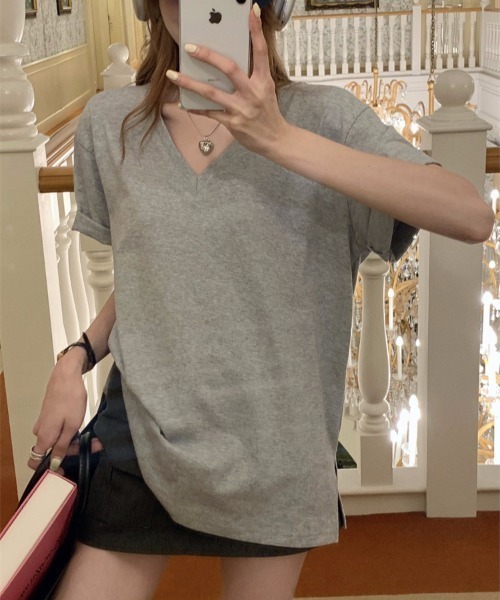 Mela(メラ)の「SIMPLE LOOSE T-SHIRT(Tシャツ/カットソー・レディース・グレー/ブラック/ホワイト・FREE)」の19枚目の写真