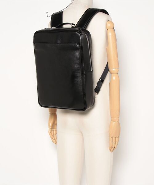 CROWDED CLOSET（クラウデッドクローゼット）の「【SEEKER(シーカー)】オイルレザー バックパック（バックパック/リュック・メンズ・ブラック・FREE）」の3枚目の写真