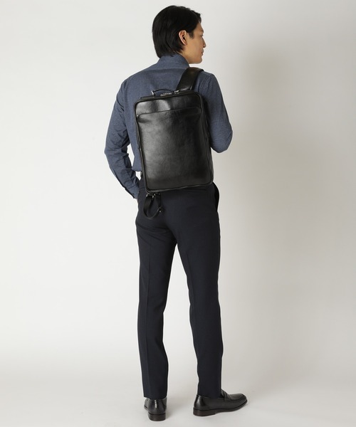 CROWDED CLOSET（クラウデッドクローゼット）の「【SEEKER(シーカー)】オイルレザー バックパック（バックパック/リュック・メンズ・ブラック・FREE）」の8枚目の写真