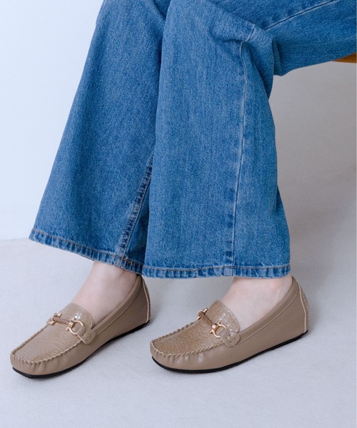 enchanted（エンチャンテッド）の「【柔らか・履きやすい】MELLOW ソフトビットモカシンフラットシューズ（ローファー・レディース・ライトグレー/ブラック/シルバー/グレイッシュベージュ/ブラック系/ブルー系/アイボリー/ダークグレー/シルバーグレー/グリーン/オレンジ/サックスブルー/ライトブルー/Red/ホワイト系/ネイビー/グレー/ライトピンク/ベージュ系/ピンクゴールド/ホワイト系1・23/24/22.5/24.5/23.5/25/22）」の11枚目の写真