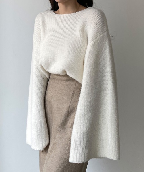 Louere（ルエレ）の「ボリュームフレアスリーブニット（ニット/セーター・レディース・ブラック/グレイッシュベージュ/アイボリー/ライトグレー/ダークブラウン・FREE/LARGE/MEDIUM）」の9枚目の写真