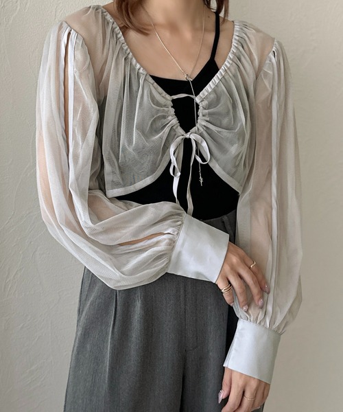 apres jour clair（アプレジュールクレア）の「【apres jour clair】チュールショートブラウス【ZOZOTOWN限定アイテム】（シャツ/ブラウス・レディース・アイボリー/ブラック/ブルー・X-LARGE/フリー）」の4枚目の写真