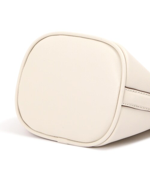 NATURAL BEAUTY BASIC（ナチュラルビューティーベーシック）の「◇【美人百花掲載】ターンロックバケットバッグ（ショルダーバッグ・レディース・ブルー/ダークブラウン/オフホワイト・ﾌﾘ-）」の15枚目の写真