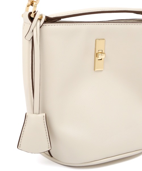 NATURAL BEAUTY BASIC（ナチュラルビューティーベーシック）の「◇【美人百花掲載】ターンロックバケットバッグ（ショルダーバッグ・レディース・ブルー/ダークブラウン/オフホワイト・ﾌﾘ-）」の10枚目の写真
