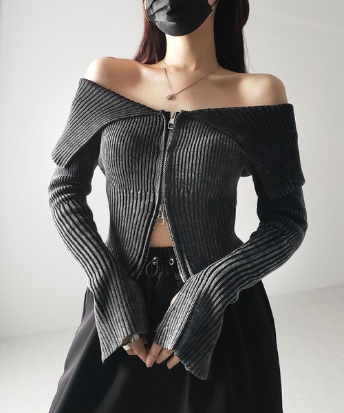me+em select(ミームセレクト)の「【 3color 】ダブルジップスリットオフショルリブニット(ニット/セーター・レディース・ブラック/ネイビー/グレー・FREE/LARGE)」の11枚目の写真