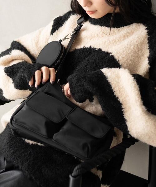 WEGO(ウィゴー)の「WEGO/ポーチ付きポケットデザインショルダー(ショルダーバッグ・レディース・ブラック/ホワイト/ブラック系その他/シルバー/ブラウン/スカイブルー・FREE)」の22枚目の写真