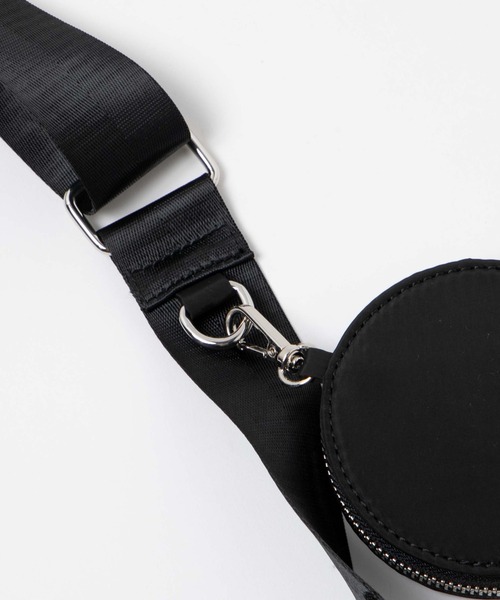 WEGO(ウィゴー)の「WEGO/ポーチ付きポケットデザインショルダー(ショルダーバッグ・レディース・ブラック/ホワイト/ブラック系その他/シルバー/ブラウン/スカイブルー・FREE)」の17枚目の写真