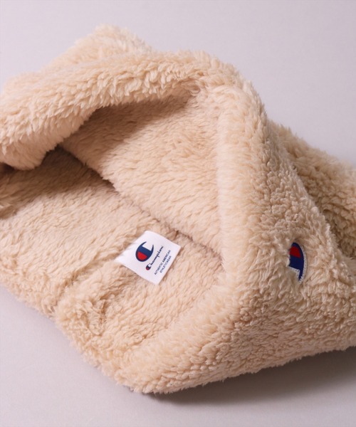 Champion（チャンピオン）の「(LF)【Champion】ブランド マーク ボア フリース ネックウォーマー（ネックウォーマー/スヌード・レディース・ブラック/ネイビー/アイボリー/ベージュ/グレイッシュベージュ/チャコールグレー・ONE SIZE）」の19枚目の写真