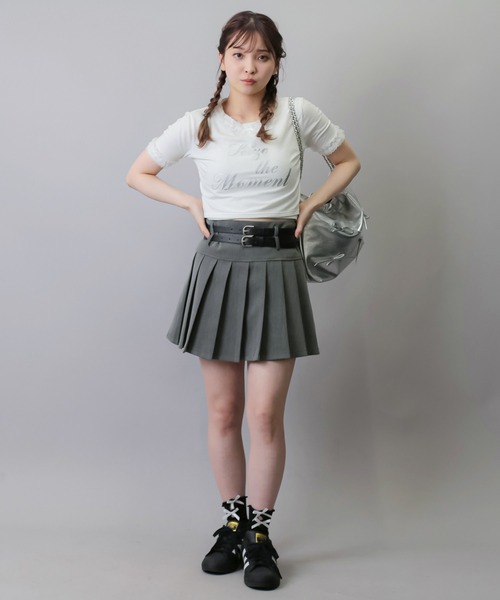 SPINNS(スピンズ)の「リボン付き リブソックス(ソックス/靴下・レディース・ホワイト×ブラック/ブラック×ホワイト・ONESIZE)」の12枚目の写真