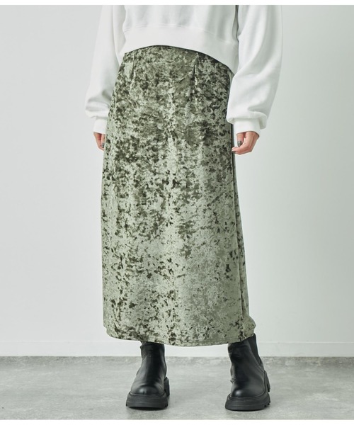 ANAP(アナップ)の「クラッシュベロアフレアロングスカート(スカート・レディース・カーキ/ブラック/ベージュ・FREE)」の15枚目の写真