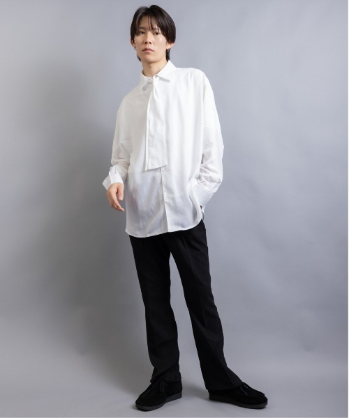En serio TOKYO(エンソリオトーキョー)の「ボウタイセット トロミオーバーシャツ(シャツ/ブラウス・メンズ・ブラック×ブラック/ホワイト×ブラック/ホワイト×ホワイト・L/M)」の4枚目の写真