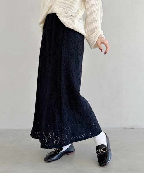 un+frame（アンフレーム）の「lace narrow long skiit／レースナローロングスカート（スカート・レディース・ブラック/ベージュ・FREE）」の5枚目の写真