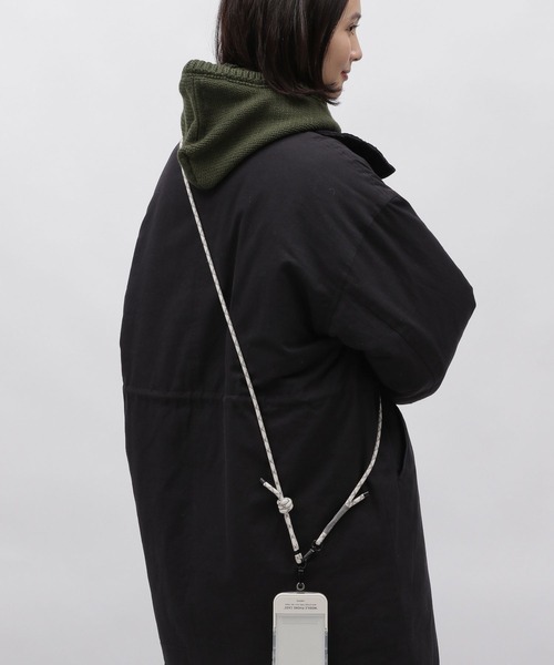 LAKOLE（ラコレ）の「ミックスカラーマルチスマホストラップ / 993223（スマホグッズ・レディース・その他1/その他6/その他8/その他2/その他7/その他4/その他3/その他5・FREE）」の7枚目の写真