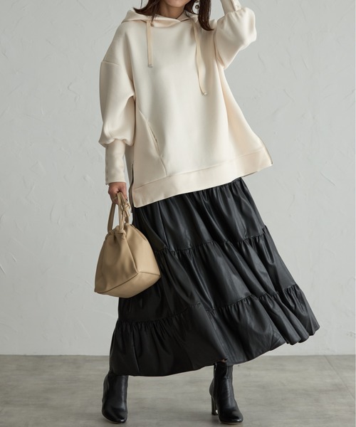 each（イーチ）の「エコレザーメタリックティアードロングスカート（スカート・レディース・ブラック/シルバー・FREE）」の14枚目の写真