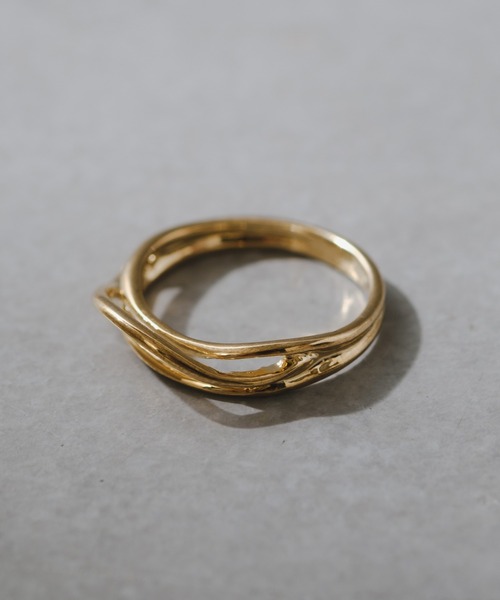 BIRTHDAY BAR（バースデイバー）の「Line Design Ring（リング・レディース・ゴールド・フリー）」の2枚目の写真
