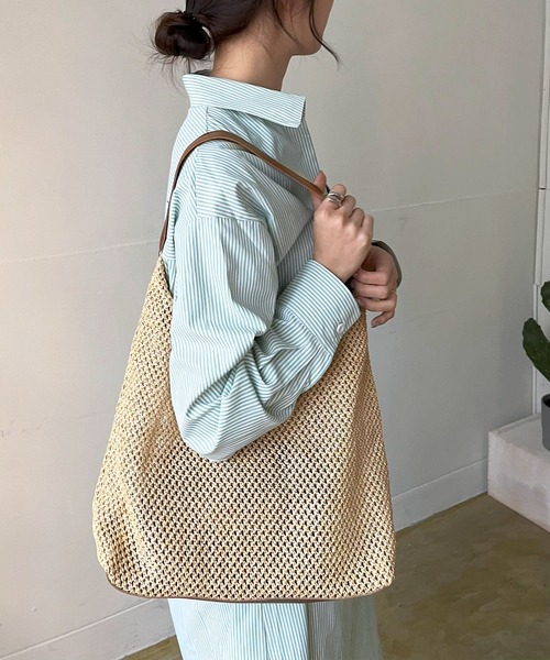Jewelobe(ジュエローブ)の「ポーチセットシンセティックレザー×ストローメッシュショルダーバック(ショルダーバッグ・レディース・オフホワイト/ブラック/ブラウン・FREE)」の11枚目の写真