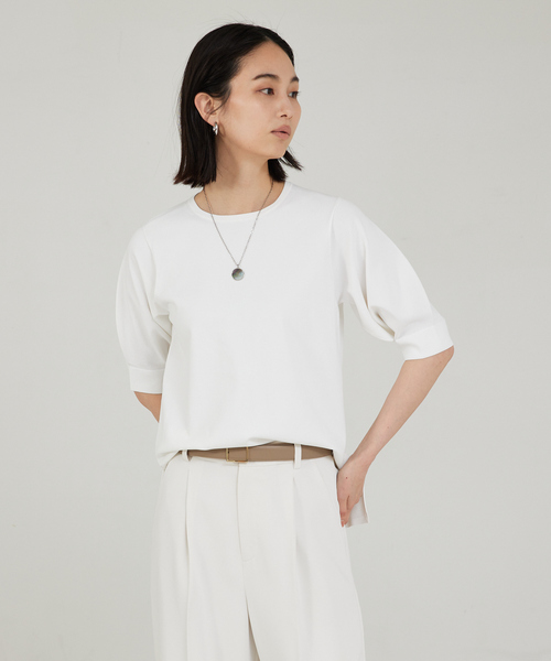 qualite(カリテ)の「【セットアップ対応】レーヨンストレッチクルーネックニット(ニット/セーター・レディース・グリーン/ホワイト/ブラック・フリー)」の19枚目の写真