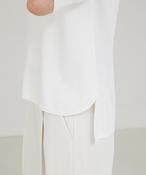 qualite(カリテ)の「【セットアップ対応】レーヨンストレッチクルーネックニット(ニット/セーター・レディース・グリーン/ホワイト/ブラック・フリー)」の7枚目の写真