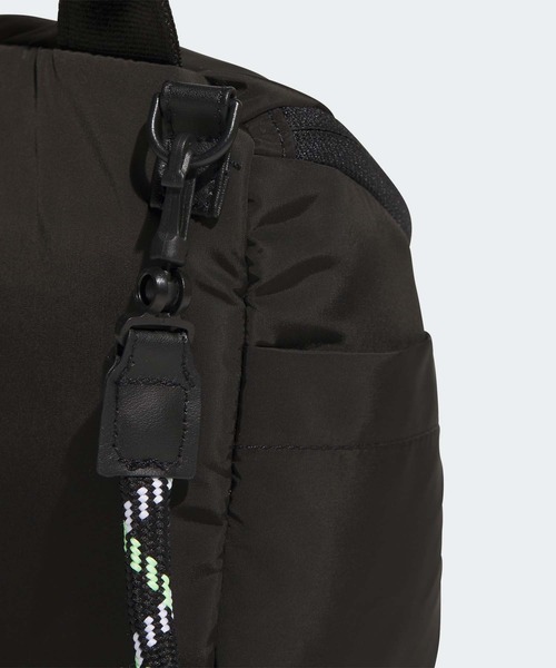 adidas（アディダス）の「軽量 ショルダーストラップ付き ポーチ【adidas Golf/アディダスゴルフ】（ポーチ・レディース・ブラック/ピンク系その他・FREE）」の6枚目の写真