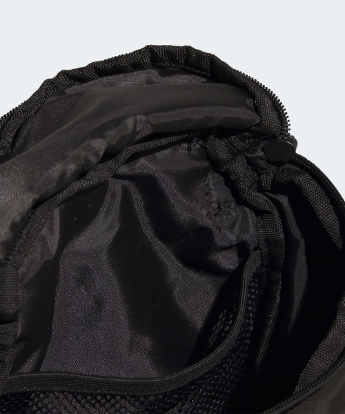 adidas（アディダス）の「軽量 ショルダーストラップ付き ポーチ【adidas Golf/アディダスゴルフ】（ポーチ・レディース・ブラック/ピンク系その他・FREE）」の7枚目の写真