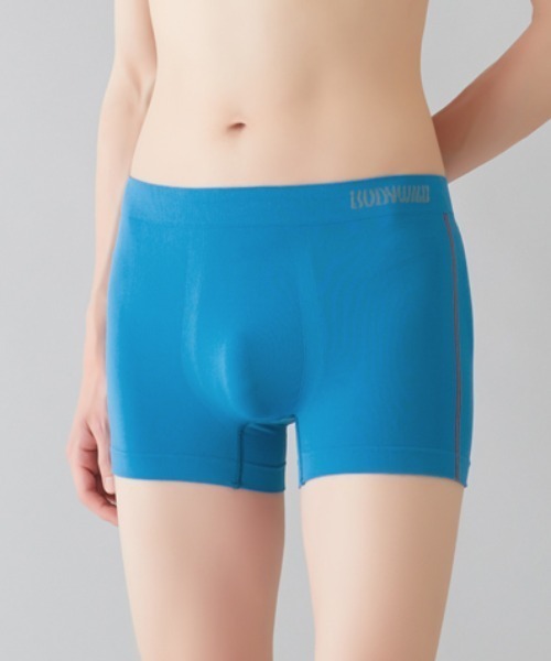 BODY WILD（ボディーワイルド）の「BODY WILD/ボディワイルド ボクサーパンツ 3D-BOXER サイドライン柄（ボクサーパンツ・メンズ・ブラック/グレー系その他/レッド系その他/ネイビー/ロイヤルブルー/ピンク系その他/イエロー系その他・SMALL/MEDIUM/LARGE/X-LARGE）」の4枚目の写真