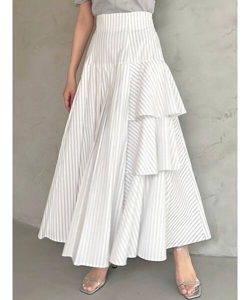 dazzlin（ダズリン）の「サイドティアードプリーツスカート（スカート・レディース・オフホワイト/イエロー/ブルー・SMALL/MEDIUM）」の2枚目の写真