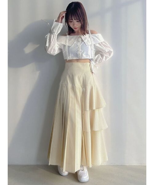 dazzlin（ダズリン）の「サイドティアードプリーツスカート（スカート・レディース・オフホワイト/イエロー/ブルー・SMALL/MEDIUM）」の7枚目の写真