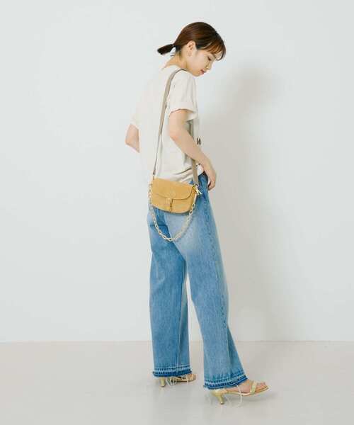 URBAN RESEARCH（アーバンリサーチ）の「レザーフラップショルダーバッグ（ショルダーバッグ・レディース・パープル系その他/ベージュ/ブラック・-）」の22枚目の写真