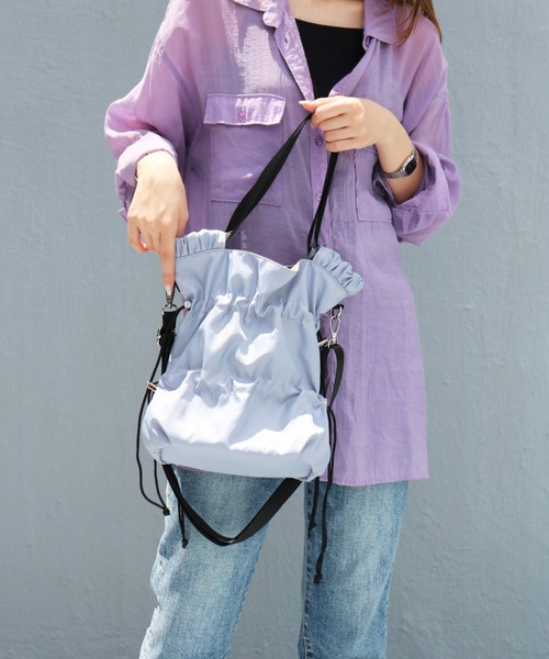 AT CREATION(アットクリエイション)の「〈AT CREATION/アットクリエイション〉クラドロー 2WAY トート(トートバッグ・レディース・カーキ/ブラック/ホワイト/ライトグレー・ONE SIZE)」の13枚目の写真