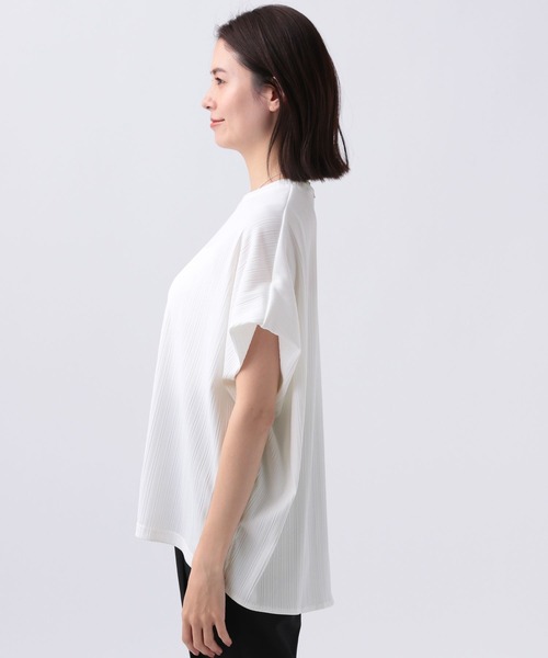 Elura（エルーラ）の「ドレスアップリブドルマンプルオーバー（Tシャツ/カットソー・レディース・ブラウン系その他/ライトブルー/チャコールグレー/ホワイト/ブルー系その他5/カーキ/ブラック/グリーン系その他4/グリーン系その他2・MEDIUM/LARGE）」の19枚目の写真