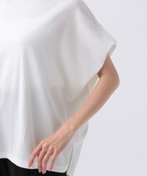 Elura（エルーラ）の「ドレスアップリブドルマンプルオーバー（Tシャツ/カットソー・レディース・ブラウン系その他/ライトブルー/チャコールグレー/ホワイト/ブルー系その他5/カーキ/ブラック/グリーン系その他4/グリーン系その他2・MEDIUM/LARGE）」の22枚目の写真