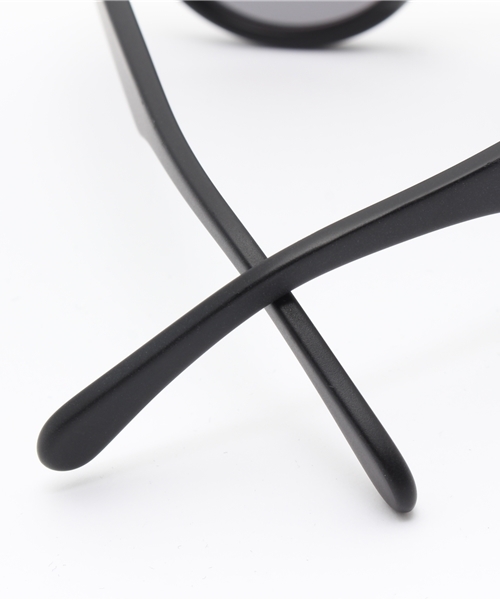 JOHN LAWRENCE SULLIVAN（ジョンローレンスサリバン）の「GLASSES "LUNETTES KOLLEKTION"（サングラス・メンズ・ブラウン/ブラック/その他・ONE SIZE）」の13枚目の写真