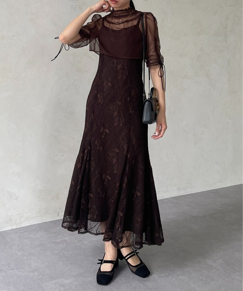 Thevon（ゼボン）の「【オケージョン】シアーブラウス×フラワーレースキャミワンピース（ドレス・レディース・ブラウン/ブラック/ブルー・FREE）」の15枚目の写真