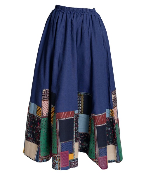 MARAI(マーライ)の「綿麻エスニック柄フレアロングスカート(スカート・レディース・レッド/ネイビー/ブラック・LARGE/MEDIUM)」の18枚目の写真