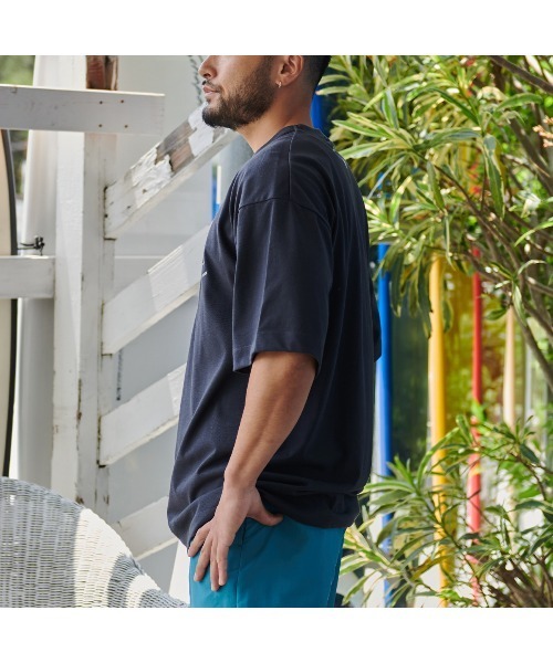 Sunny Smith（サニースミス）の「【サニースミス/sunnysmith】ヘビーオンスCool Smith GDS Print SS Tee(CP)（Tシャツ/カットソー・メンズ・オフホワイト/レッド/チャコール・M/L）」の8枚目の写真