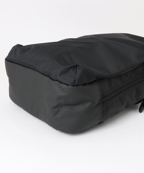 COLEMAN（コールマン）の「アウトビズスマート（ブラック）（ビジネスバッグ・メンズ・ブラック・25L）」の5枚目の写真