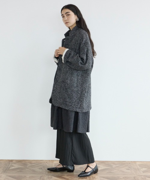 Libra Cue(リブラ キュー)の「Tストラップパンプス(パンプス・レディース・ブラック/ブラウン・LARGE/MEDIUM)」の7枚目の写真