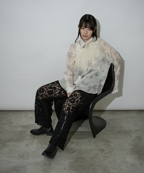 Ellno de Mavie(エルノデメヴィ)の「マルチウェイチュールツキシアーシャツ(シャツ/ブラウス・レディース・ブルー系その他/ブラック/アイボリー・FREE)」の22枚目の写真
